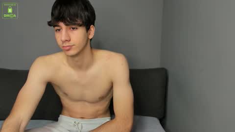 QUENTIN online show from December 3, 6:43 am