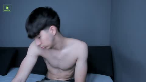 QUENTIN online show from March 29, 5:18 am