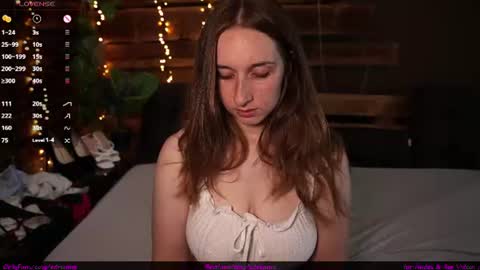 hotfrecklesgirl online show from June 19, 12:09 pm
