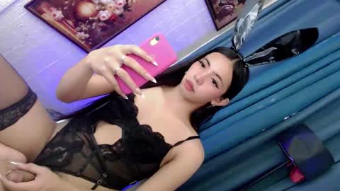 hotfucking_queen1111 online show from January 8, 6:26 am