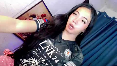 hotfucking_queen1111 online show from February 12, 9:04 am