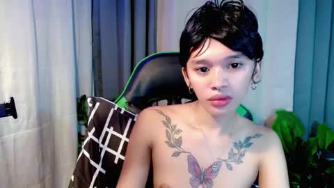 hotgirlronaxx online show from December 16, 4:50 am