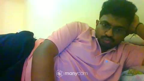 Snapshot of hotgluteus4321 chatting on February 23, 10:01 am hotgluteus4321 online show from February 23, 10:01 am