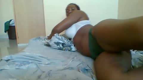 Queen online show from December 22, 12:46 pm