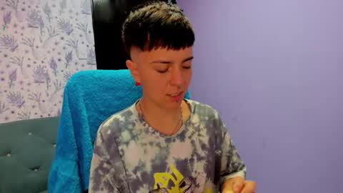 Snapshot of hothannah_ chatting on September 10, 2:33 am hannah online show from September 10, 2:33 am