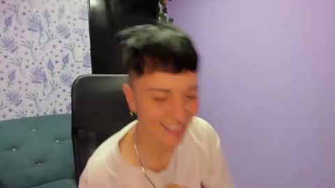 Snapshot of hothannah_ chatting on September 23, 2:25 am hannah online show from September 23, 2:25 am