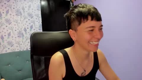 Snapshot of hothannah_ chatting on October 4, 2:31 am hannah online show from October 4, 2:31 am