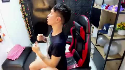 hannah online show from March 17, 2:05 am