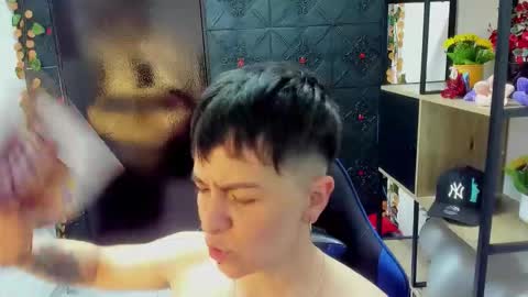 hannah online show from April 7, 2:23 am