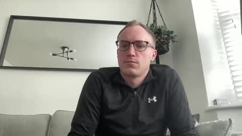 Snapshot of hotholby86 chatting on December 29, 1:17 pm hotholby86 online show from December 29, 1:17 pm