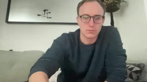 Snapshot of hotholby86 chatting on November 2, 4:42 pm hotholby86 online show from November 2, 4:42 pm