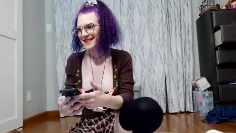 Lexie online show from March 1, 5:42 am