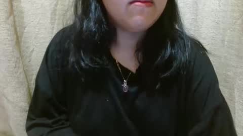 hotiemorenagurl18 online show from October 15, 10:48 am