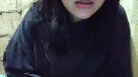 hotiemorenagurl18 online show from November 22, 8:57 am