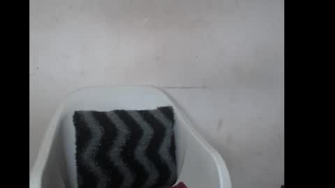 hotjessie0 online show from October 29, 5:42 am