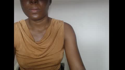 hotjessie0 online show from February 8, 4:05 am