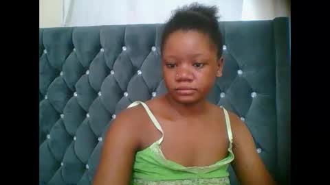 LOYCE online show from December 21, 2:46 pm