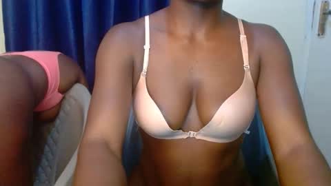 Lindahcyn online show from March 30, 6:09 pm