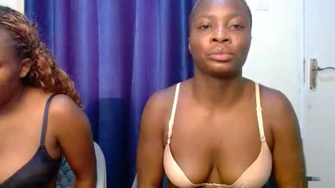 Lindahcyn online show from April 12, 3:06 pm