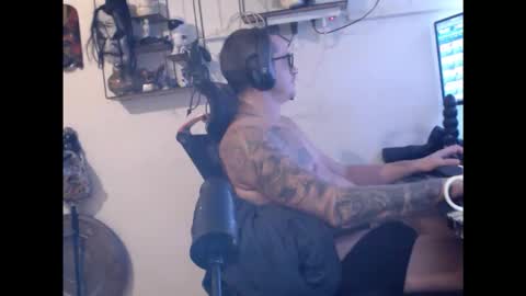 hotkinkytat online show from February 22, 9:52 am