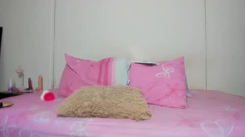 Krystel online show from February 15, 1:16 pm