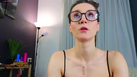 Allison  online show from May 27, 3:09 pm