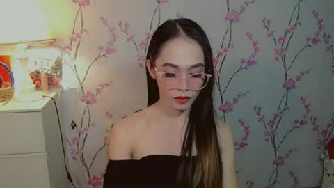 XANDRA online show from October 17, 9:12 am