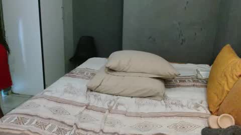 hotlilya online show from September 13, 7:08 am