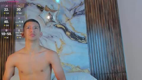 Snapshot of hotlovestory chatting on February 24, 11:19 am hotlovestory online show from February 24, 11:19 am