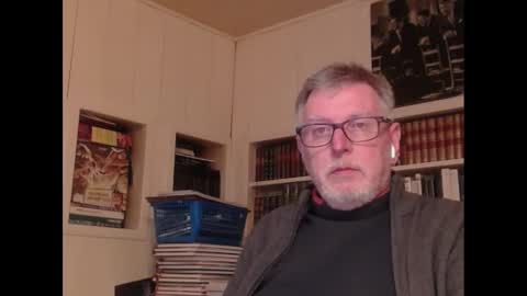 Snapshot of hotlux_54 chatting on December 22, 9:53 pm hotlux_54 online show from December 22, 9:53 pm