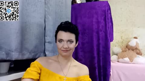 hotmamaqueen234 online show from March 23, 1:09 am