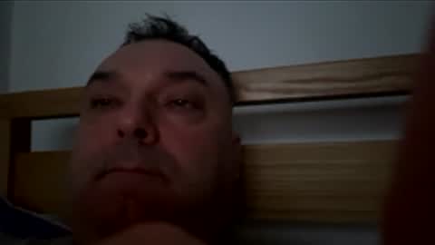 Snapshot of hotman7423 chatting on February 23, 6:44 am hotman7423 online show from February 23, 6:44 am