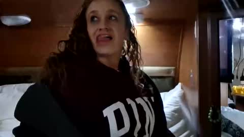 hotmom0610 online show from March 28, 12:16 pm