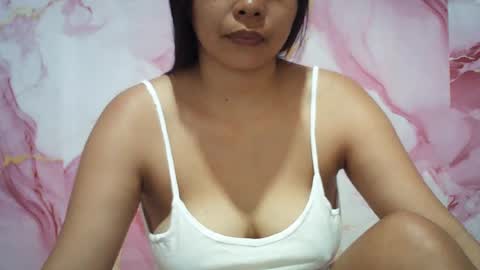 Snapshot of hotpink4u04 chatting on June 27, 10:48 pm hotpink4u04 online show from June 27, 10:48 pm