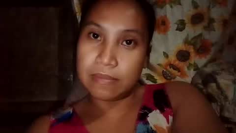 Snapshot of hotpreggymommy1993 chatting on January 7, 10:43 am hotpreggymommy1993 online show from January 7, 10:43 am