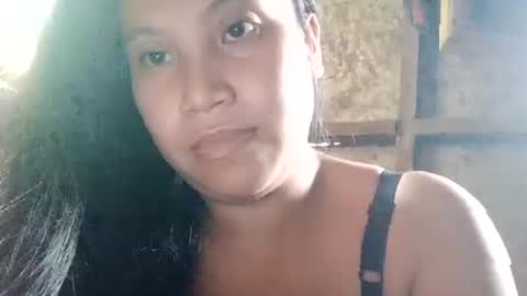 Snapshot of hotpreggymommy1993 chatting on January 21, 1:39 am hotpreggymommy1993 online show from January 21, 1:39 am