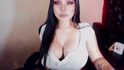 Marga Avery online show from December 21, 3:20 pm