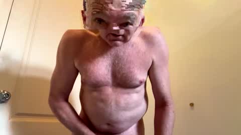 Snapshot of hotsilverdady chatting on January 30, 12:18 am hotsilverdady online show from January 30, 12:18 am