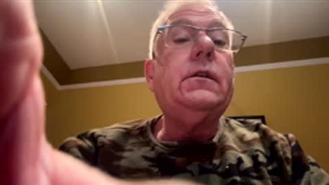 Snapshot of hotsilverdady chatting on January 6, 5:22 am hotsilverdady online show from January 6, 5:22 am
