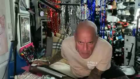 hotstuff775616 online show from June 4, 2:06 am