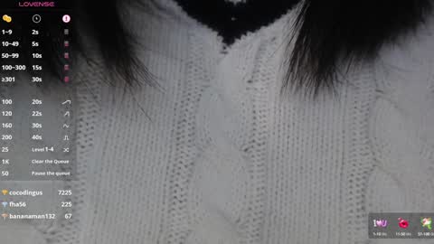 Snapshot of hottbee1 chatting on December 22, 12:39 am AMY online show from December 22, 12:39 am