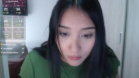 Snapshot of hottbee1 chatting on January 27, 4:33 pm AMY online show from January 27, 4:33 pm