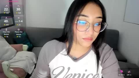 Snapshot of hottbee1 chatting on September 9, 7:57 pm AMY online show from September 9, 7:57 pm