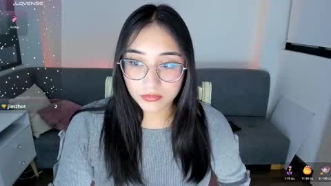 Snapshot of hottbee1 chatting on November 6, 9:59 pm AMY online show from November 6, 9:59 pm