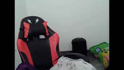 hottest0916 online show from March 23, 6:28 am