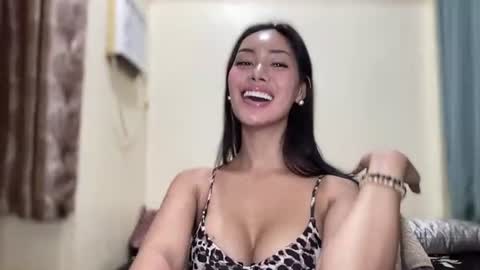 Snapshot of hottest_katarinaxxx chatting on July 9, 3:05 pm katarina online show from July 9, 3:05 pm