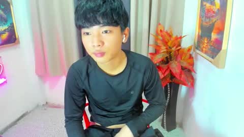 hottestloues online show from March 14, 8:53 am