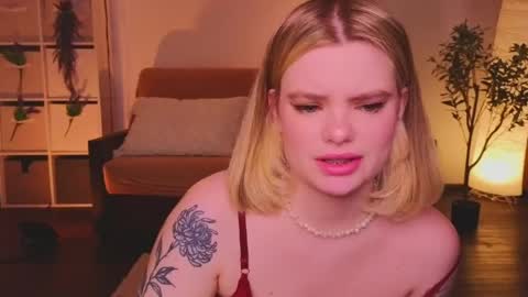 Jane  online show from April 12, 11:48 am