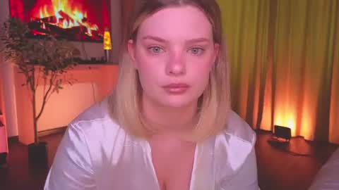 Jane  online show from July 25, 1:30 pm