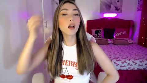 Snapshot of hottie_lexie chatting on October 17, 6:21 pm LEXIE- dont forget to give me thumbs up online show from October 17, 6:21 pm